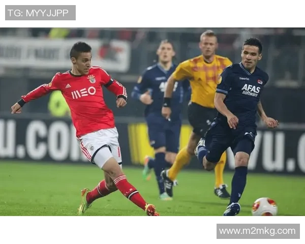 鹿特丹斯主场迎战芬洛期待精彩对决与胜利的较量